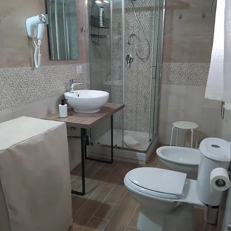 Guest house Chrilu House *